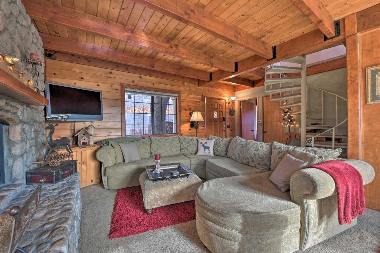 Mountainside Cabin With Deck - 16 Miles To Skiing! Villa Lake Arrowhead Exterior photo