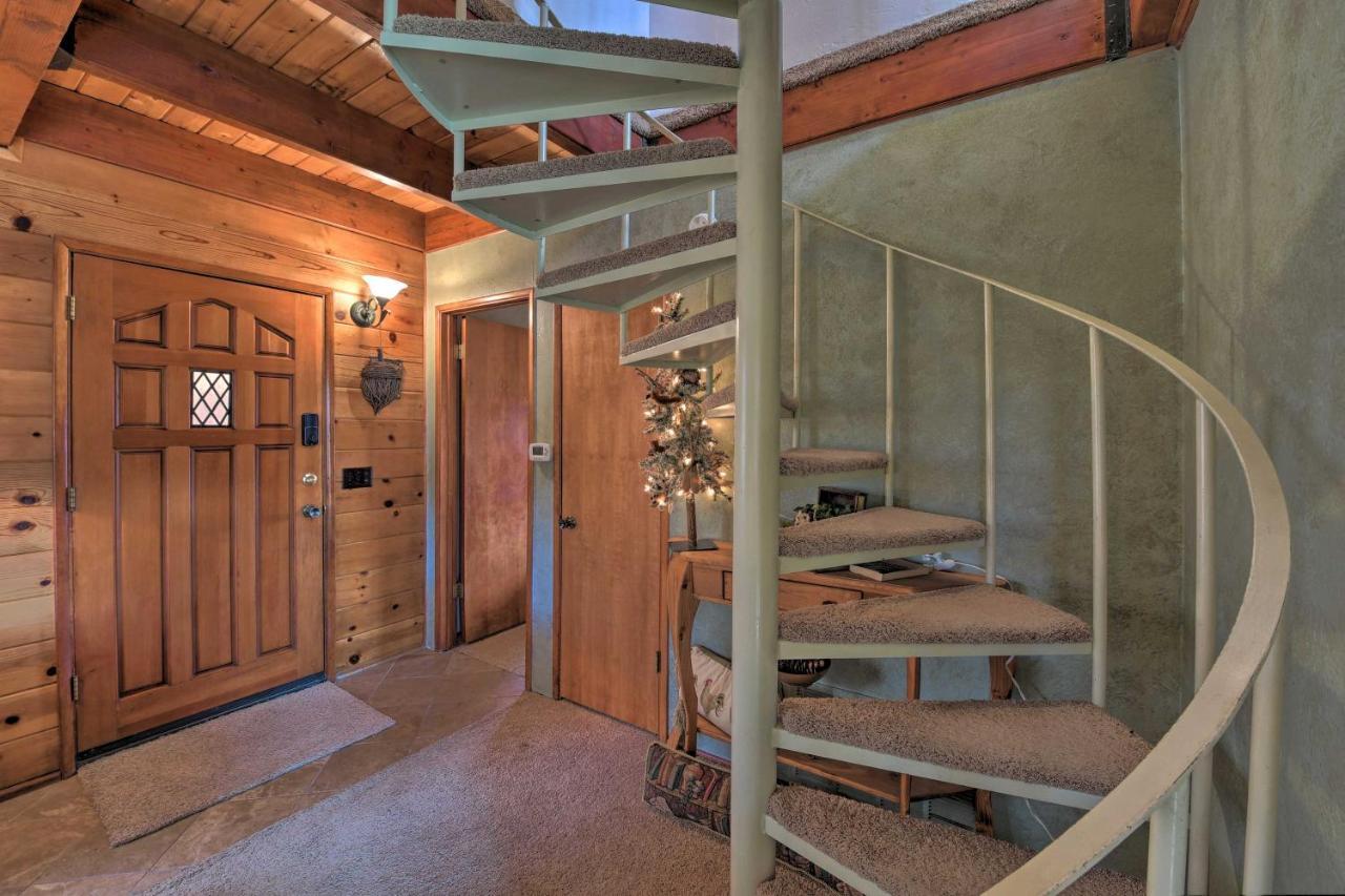 Mountainside Cabin With Deck - 16 Miles To Skiing! Villa Lake Arrowhead Exterior photo